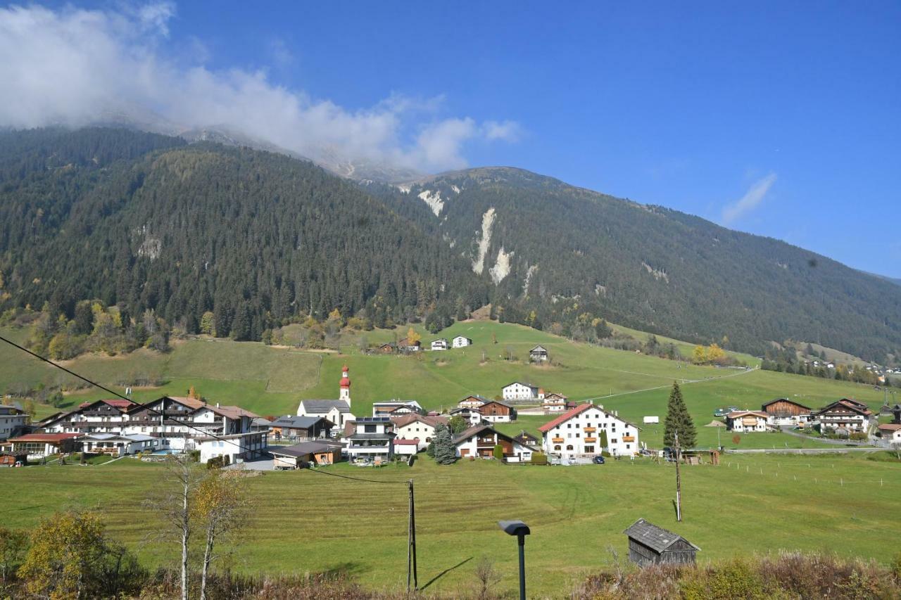 Apartments Weissstein Гріс-ім-Зелльрайн Екстер'єр фото
