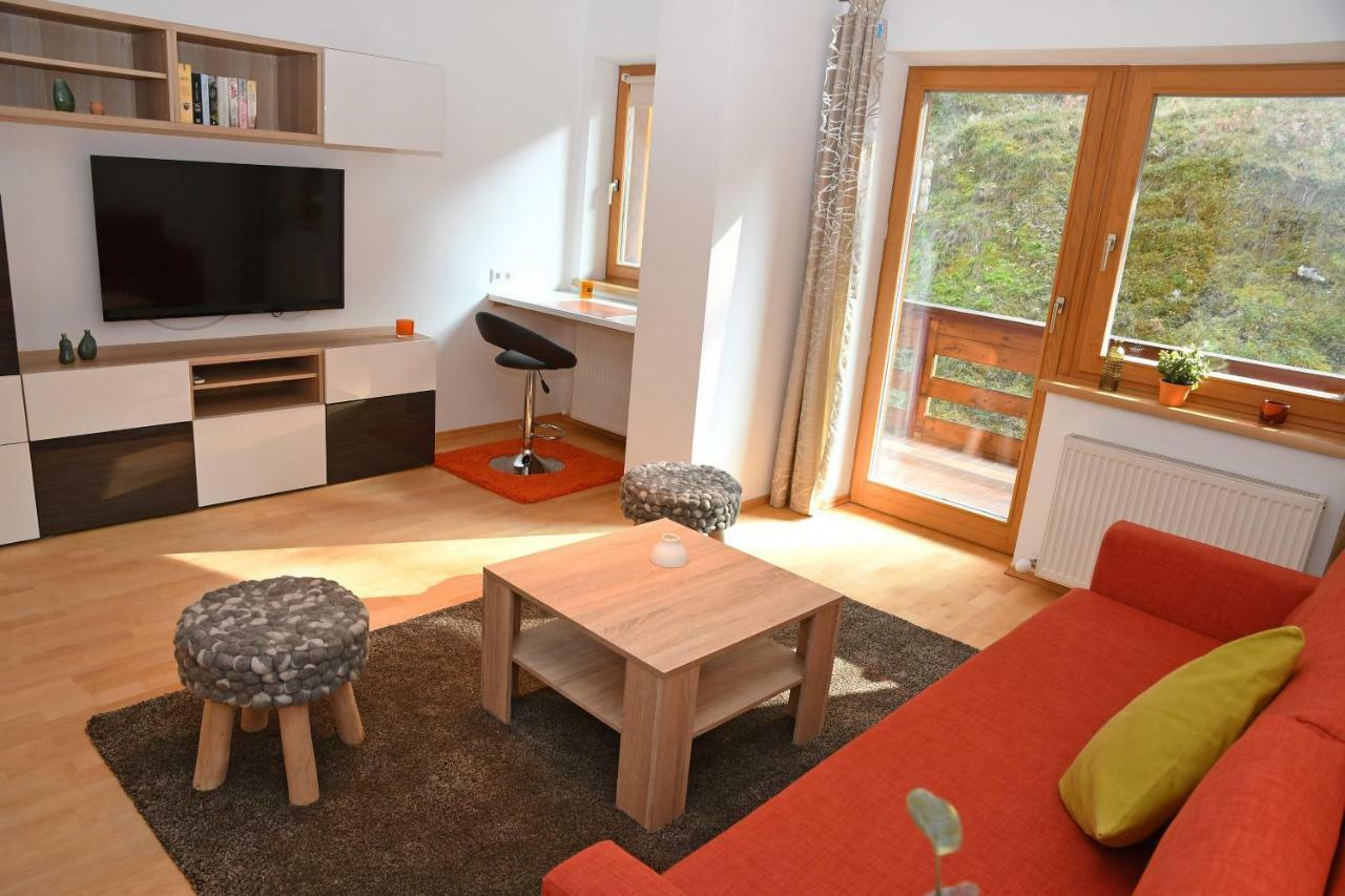 Apartments Weissstein Гріс-ім-Зелльрайн Екстер'єр фото