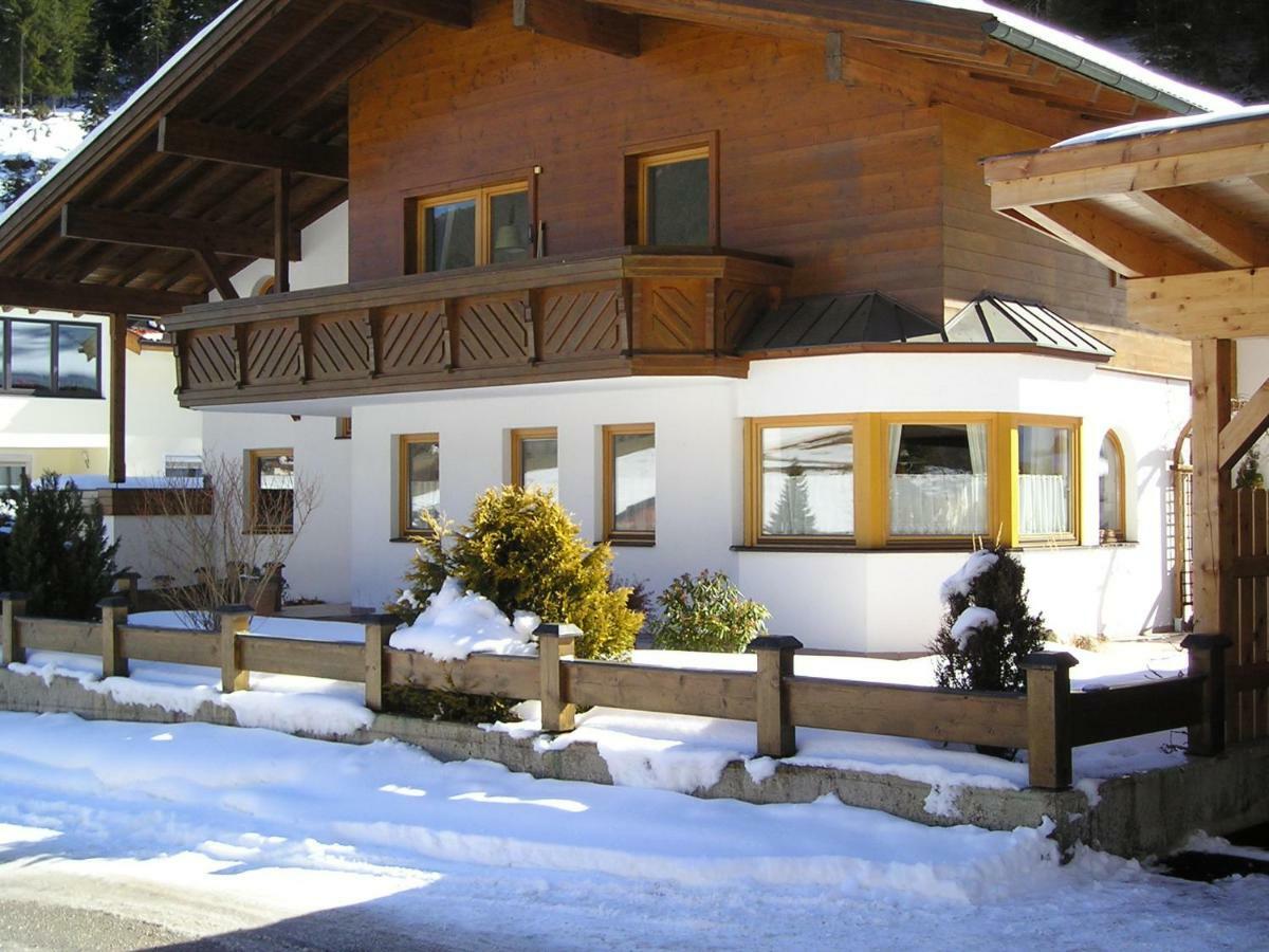 Apartments Weissstein Гріс-ім-Зелльрайн Екстер'єр фото